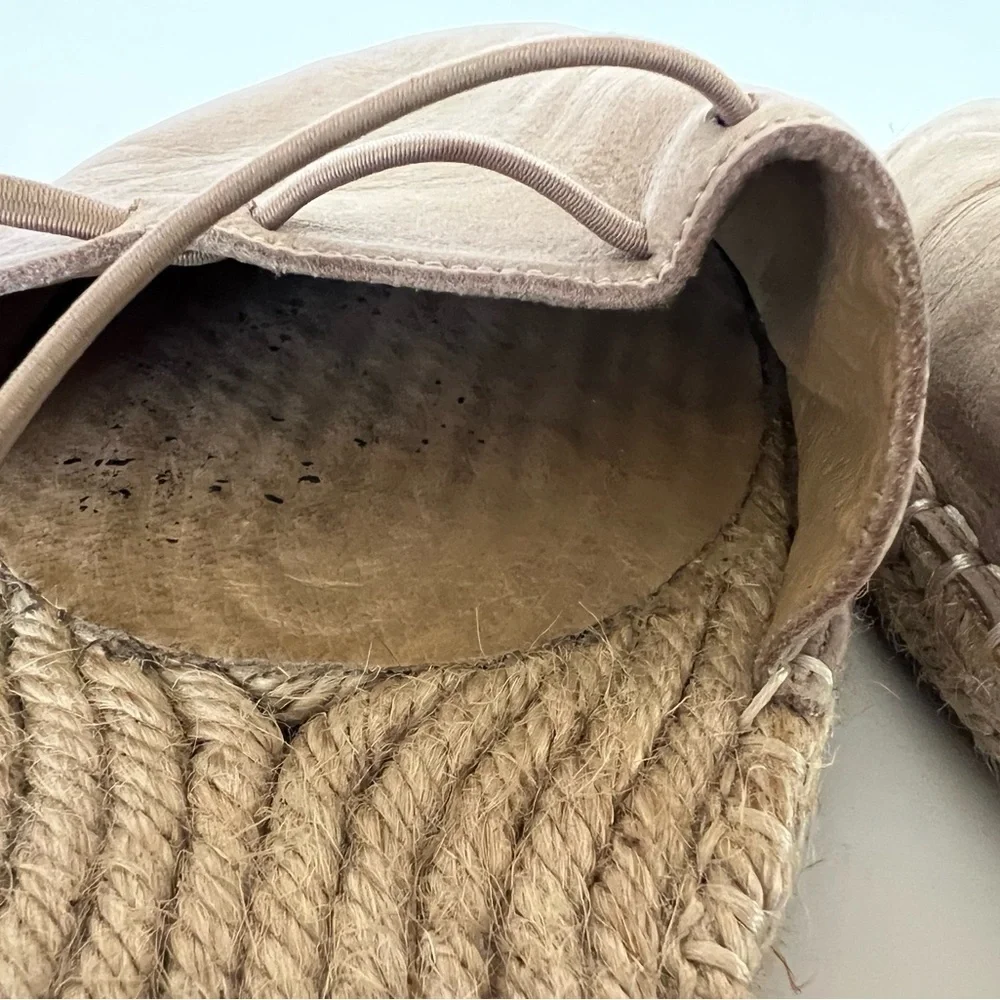 Eileen Fisher Flat Elastic Zip Back Espadrille Sandals in Tan Nubuck, size 10